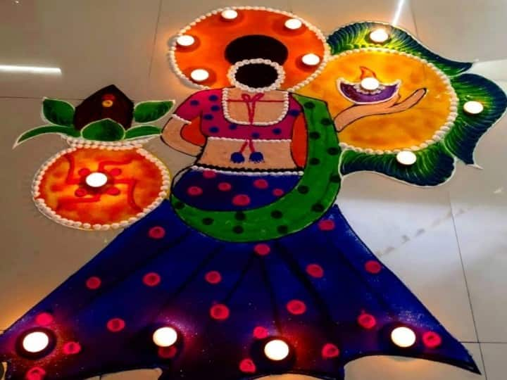 Rangoli Designs: दिवाली के मौके पर घर की दहलीज पर सुंदर सी रंगोली बनाना चाह रहे हैं और कोई डिजाइन समझ नहीं आ रहा है तो ये खबर आपके बहुत काम की हो सकती है.