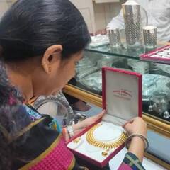 Dhanteras 2023: ধনতেরসের শুভমুহূর্তে আপনার রাশি অনুযায়ী কী কিনবেন ?