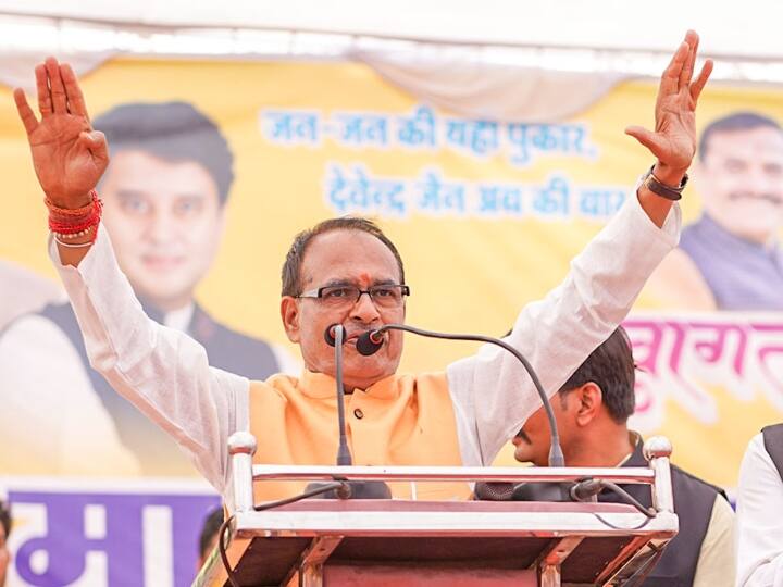 MP Election Results 2023: There is no one in the race for CM in MP, only Shivraj who got the ticket in the third list will be the Chief Minister! ABPP MP Election Results 2023: એમપીમાં સીએમની રેસમાં કોઈ નથી, શિવરાજ જ મુખ્યમંત્રી બનશે! અનેક નેતાઓના રેકોર્ડ તોડશે