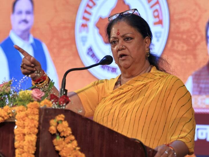 Dausa Rape Case Rajasthan Police Sub Inspector raped minor girl Vasundhara Raje Target Congress CM Ashok Gehlot Government ANN Rajasthan Rape Case: दौसा में सब इंस्पेक्टर ने 4 साल की मासूम के साथ किया रेप, वसुंधरा राजे बोलीं- 'कांग्रेस ने प्रदेश को...'