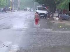 Rain Alert: தமிழகத்தில் அடுத்த 3 மணி நேரத்தில் இத்தனை மாவட்டங்களில் மழைக்கு வாய்ப்பா?