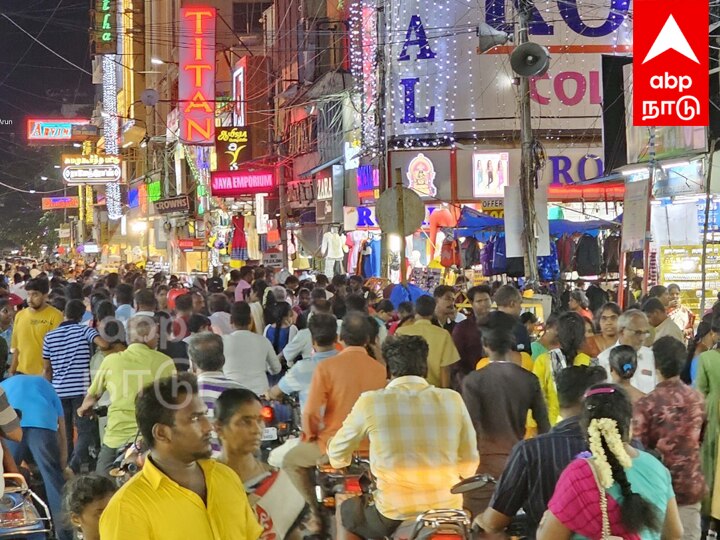Diwali : விழுப்புரம், புதுச்சேரியில்  தீபாவளி பண்டிகையை முன்னிட்டு பொருட்கள் வாங்க குவிந்த மக்கள் கூட்டம்..