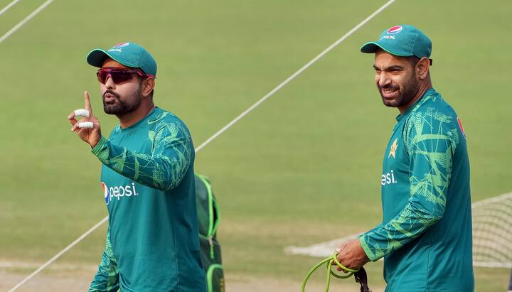 அரையிறுதிப் போட்டிகள் வரும் நவம்பர் 15 அன்று தொடங்குகிறது.