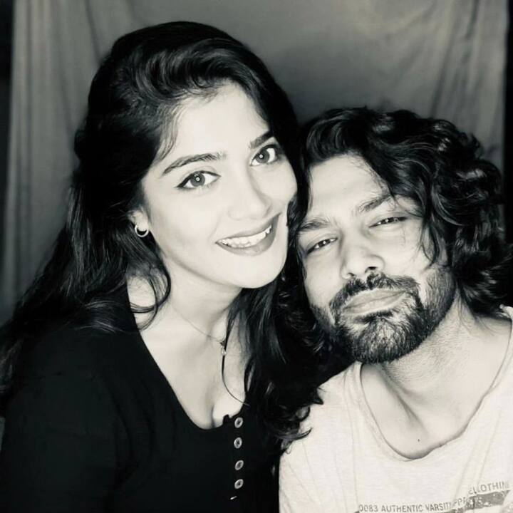 ईशाच्या वाढदिवसानिमित्त ऋषि सक्सेनानं शेअर केलेल्या पोस्टनं अनेकांचे लक्ष वेधले आहे.