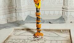 Deepotsav 2023: राम मंदिर के गर्भगृह में जलाया गया पहला दीया, देखें दीपोत्सव की भव्य तस्वीरें