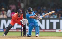 2 शतके, 5 अर्धशतके... विश्वचषकात विराटचा बोलबाला, सर्वाधिक धावाही केल्या