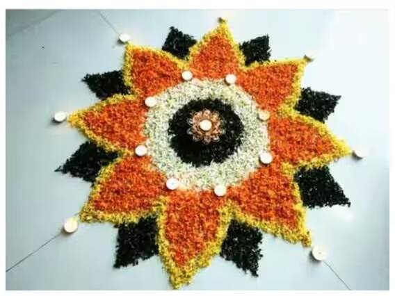 દિવાળી પર આંબાના પાન અને અશોકના પાનનો ઉપયોગ કરવો શુભ માનવામાં આવે છે. મેરીગોલ્ડના ફૂલો સાથે આ પાંદડાને ભેળવીને આકર્ષક રંગોળી બનાવી શકાય છે.
