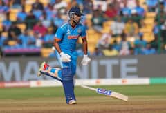 Shreyas Iyer : श्रेयस अय्यरचा दिवाळीत धमाका, विश्वचषकातील पहिले शतक झळकावले