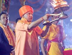 गोरखपुर के इस गांव में दीवाली मनाएंगे CM योगी, देंगे करोड़ों की सौगात