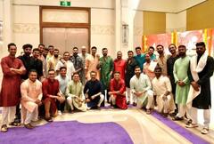 Happy Diwali: ডাচদের বিরুদ্ধে ম্যাচের আগে দিপাবলী উদযাপন সস্ত্রীক রোহিতরা, অনুষ্কাকে নিয়ে হাজির বিরাটও