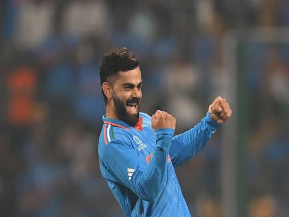 Virat Kohli: ஒரு நாள் போட்டியில் ஒன்பது ஆண்டுகளுக்கு பிறகு விக்கெட் எடுத்த விராட் கோலி...! கொண்டாடிய ரசிகர்கள்! Virat Kohli: ஒரு நாள் போட்டியில் ஒன்பது ஆண்டுகளுக்கு பிறகு விக்கெட் எடுத்த விராட் கோலி...! கொண்டாடிய ரசிகர்கள்!