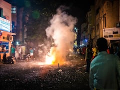 பட்டாசு நேரம்.. விதிமீறியதால் 2095 வழக்குகள்.. தமிழ்நாடு காவல்துறை அதிரடி!