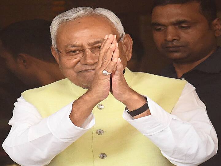 Happy Diwali 2023 CM Nitish Kumar wishes the people of Bihar on deepavali Happy Diwali 2023: दिवाली पर सीएम नीतीश कुमार ने दी लोगों को शुभकामनाएं, कहा- सौहार्द्र, सद्भाव और उल्लास के साथ मनाएं