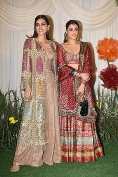 Diwali 2023: शिल्पा शेट्टी के घर दिखी दिवाली पार्टी की धूम...ट्रेडिशनल ड्रेस में सजधज कर पहुंचीं बी-टाउन की ये हसीनाएं, देखिए तस्वीरें