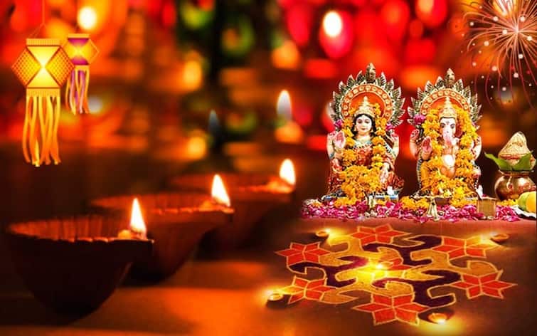 diwali 2023 never do these things mistakes on diwali night lakshmi may get angry Diwali 2023: दिवाळीच्या संध्याकाळी चुकूनही करू नका 'ही' 3 कामं; लक्ष्मी होईल नाराज