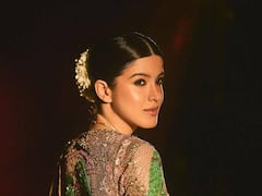 PHOTO: शनाया कपूरचा दिवाळी स्पेशल लूक तुम्हालाही आवडेल!