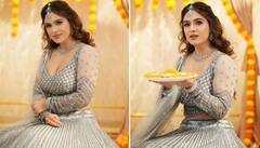 Neha Malik: ਗਲੇ 'ਚ ਹਾਰ, ਸਿਰ 'ਤੇ ਮਾਂਗਟਿਕਾ... ਨੇਹਾ ਮਲਿਕ ਨੇ ਕਿਲਰ ਅੰਦਾਜ਼ ਨਾਲ ਮਚਾਈ ਤਬਾਹੀ, ਦੇਖੋ ਤਸਵੀਰਾਂ