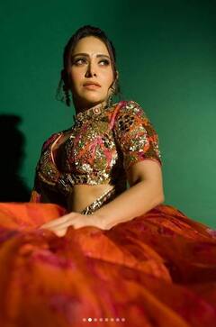 Nushrratt Bharuccha: ਫਲੋਰਲ ਲਹਿੰਗਾ 'ਚ ਨਜ਼ਰ ਆਈ ਨੁਸਰਤ ਭਰੂਚਾ, ਬੇੱਹਦ ਖੂਬਸੂਰਤ ਦਿਖਾਈ ਦਿੱਤੀ ਖੂਬਸੂਰਤ ਅੰਦਾਜ਼