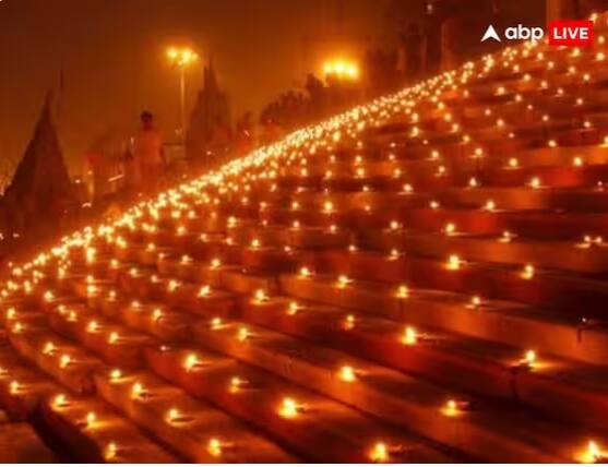 ਦੇਵ ਦੀਵਾਲੀ ਮਨਾਉਣ ਦਾ ਸ਼ੁਭ ਸਮਾਂ 26 ਨਵੰਬਰ, 2023, ਭਾਵ ਪ੍ਰਦੋਸ਼ ਕਾਲ ਵਿੱਚ ਐਤਵਾਰ ਸ਼ਾਮ 5:08 ਮਿੰਟ ਤੋਂ 7:47 ਮਿੰਟ ਤੱਕ ਹੈ।