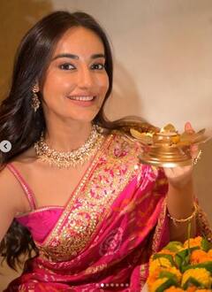 Surbhi Jyoti: ਸੁਰਭੀ ਜੋਤੀ ਨੇ ਐਥਨਿਕ ਲੁੱਕ ਵਿੱਚ ਮਚਾਈ ਤਬਾਹੀ, ਅਦਾਕਾਰਾ ਦੇ ਸਟਾਈਲ ਦੇ ਦੀਵਾਨੇ ਹੋਏ ਫੈਨਜ਼