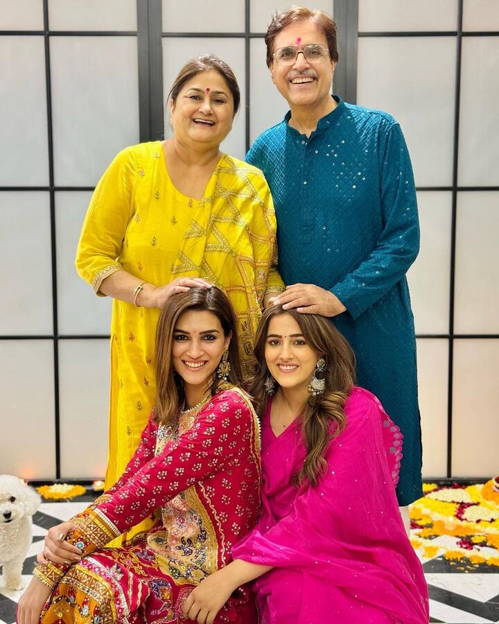 Kriti Sanon celebrated Diwali with her family, including her sister, Nupur Sanon.