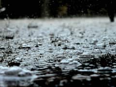 TN Rain Alert: வங்கக் கடலில் உருவாகிறது காற்றழுத்தத் தாழ்வுப் பகுதி - 4 மாவட்டங்களில் மழை தொடரும்!