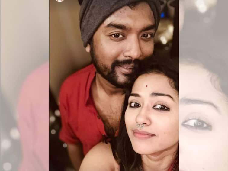 Rumoured couple Actress Sohini Sarkar and Singer Shovan Ganguly celebrate diwali 2023 together Tollywood: সোহিনী-শোভনের আদুরে সেলফি, একসঙ্গেই কাটালেন আলোর উৎসব, প্রেমের জল্পনায় সিলমোহর?