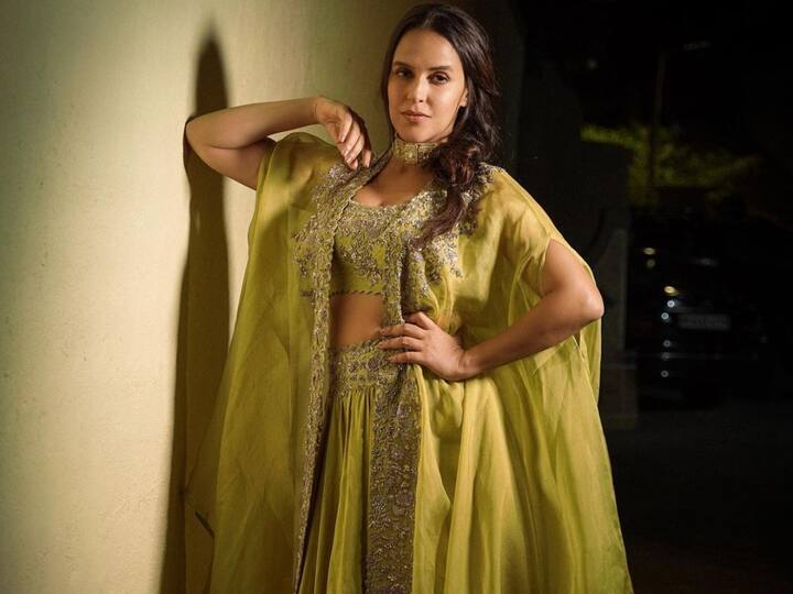 Neha Dhupia treated fans with pictures in a green ethnic outfit looking the most elegant