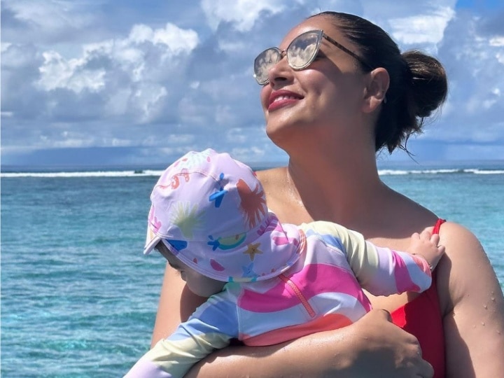 Bipasha Basu Karan Singh Grover Enjoy Pool Party With Daughter Devi In ​​Maldives Watch Video Here | Bipasha Basu Daughter Video: मालदीव में बिपाशा बसु ने की नन्ही देवी के साथ पूल