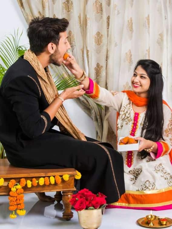 इस भाई दूज अपनी बहन को दें ये किफायती गिफ्ट्स