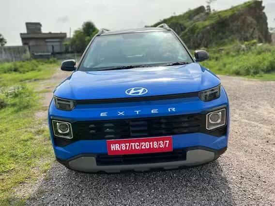 આગળનું નામ Hyundaiની micro SUV Exeter છે. તમે આ ઘરને એક્સ-શોરૂમ 6 લાખ રૂપિયાની પ્રારંભિક કિંમતે પણ લાવી શકો છો. તેમાં 1197ccનું એન્જિન છે. કંપની આ કાર માટે 19.4 કિલોમીટર પ્રતિ લીટર સુધીની માઈલેજનો દાવો કરે છે.