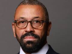 ब्रिटेन की गृह मंत्री सुएला ब्रेवरमैन बर्खास्त, PM ऋषि सुनक ने जेम्स क्लेवरली को नियुक्त किया