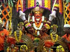 तळी, भंडाऱ्याची उधळण, अलोट गर्दी; जेजुरीत सोमवती यात्रेचा उत्साह, खंडेरायाच्या दर्शनासाठी राज्याच्या कानाकोपऱ्याती भक्तांची रिघ