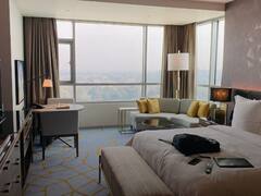 कहीं कोई चोरी-छिपे आपके कमरे की रिकॉर्डिंग तो नहीं कर रहा… ऐसे लगाएं पता