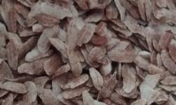 செய்முறை : முதலில் அவலை கழுவி தனியாக எடுத்து வைக்கவும். பிறகு கடாயில் எண்ணெய் ஊற்றி அதில் வேர்க்கடலை சேர்த்து பொன்னிறமாக வறுத்து எடுக்கவும்.