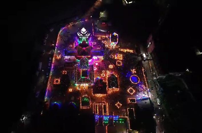 दक्षिण कोकणची काशी म्हणून श्री क्षेत्र कुणकेश्वर प्रसिद्ध आहे.