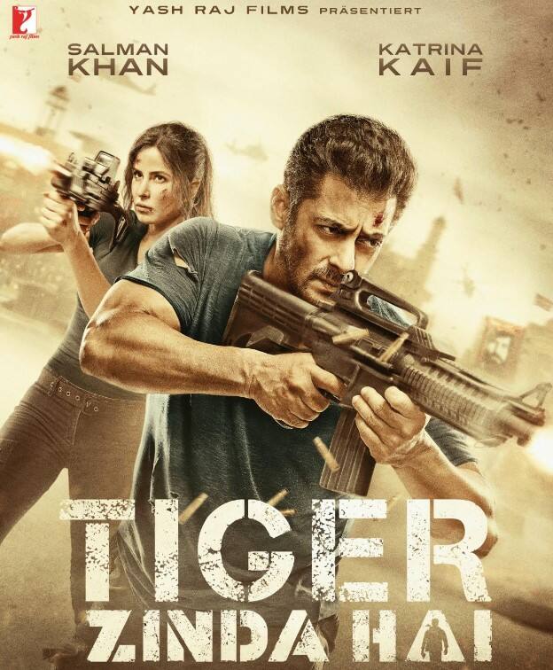 सलमान खान की सुपरहिट फिल्म 'टाइगर जिंदा है' को आप अमेजॉन प्राइम वीडियो पर देख सकते हैं. फिल्म में टाइगर और जोया के रोमांस के साथ साथ उनका एक्शन भी फैंस को खूब पसंद आया था.