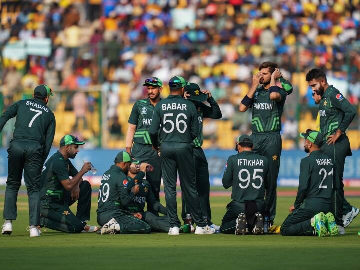 Pakistan cricket Team's top 5 big controversies in World Cup 2023 Dushman mulk beaf and others World Cup 2203: 'दुश्मन मुल्क' और बीफ की मांग से लेकर भारत आने से इनकार तक, इस वर्ल्ड कप में पाकिस्तान ने खड़े किए ये 5 विवाद
