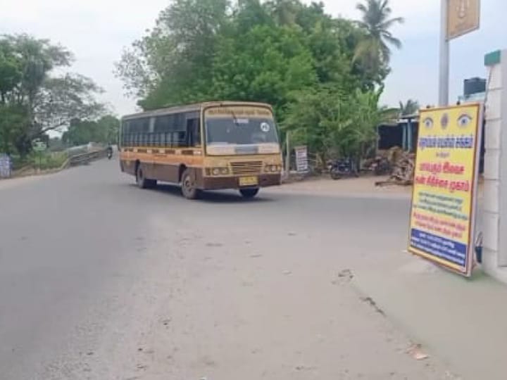 கரூரில் அடையாளம் தெரியாத வாகனம் மோதி பெட்ரோல் பங்க் ஊழியர் உயிரிழப்பு