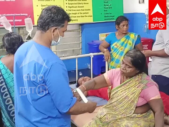 Villupuram news accident occurred when women who were crying at a funeral home near Tindivanam were electrocuted TNN ஃபிரீஸர் பாக்ஸில் மின்கசிவு... துக்க வீட்டில் அழுது கொண்டிருந்த பெண்கள் மீது மின்சாரம் பாய்ந்து விபத்து