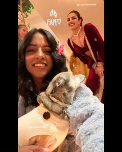 Priyanka Chopra Diwali Bash: दिवाली पार्टी में प्रियंका चोपड़ा और निक जोनस का दिखा ट्रेडिशनल अवतार, लहंगे में देसी गर्ल ने जीता दिल