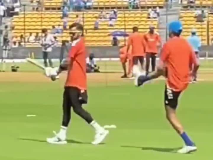 World Cup 2023 Shubman Gill and Virat Kohli's fun during practice Vira scared and lift bat in air Watch viral video Watch: शुभमन गिल ने की मस्ती तो चौंक गए विराट कोहली, फिर मारने के लिए उठा लिया बल्ला, देखें वायरल वीडियो 