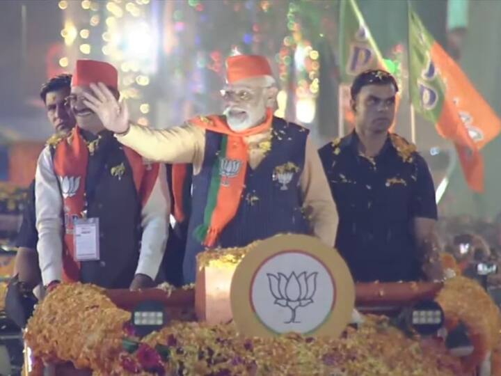 MP Election 2023 PM Modi Road Show in Indore For BJP MP Election 2023: मध्य प्रदेश में तीन रैलियों के बाद अब इंदौर में पीएम मोदी का रोड शो