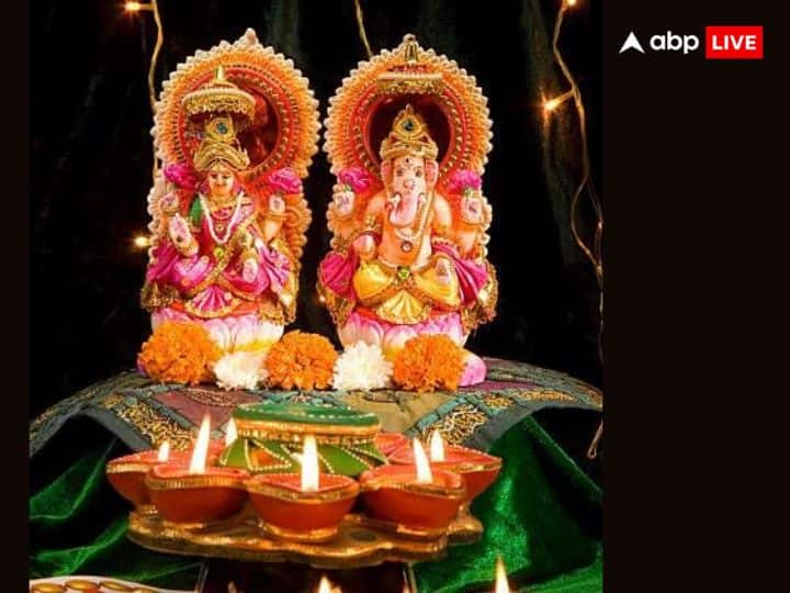 दिवाली के दौरान हम अपने घर लक्ष्मी-गणेश जी की नई मूर्ति खरीद कर लाते हैं और उनका पूजन करते हैं. लेकिन इसका बाद समझ नहीं आता कि इन मूर्तियों का क्या करें.