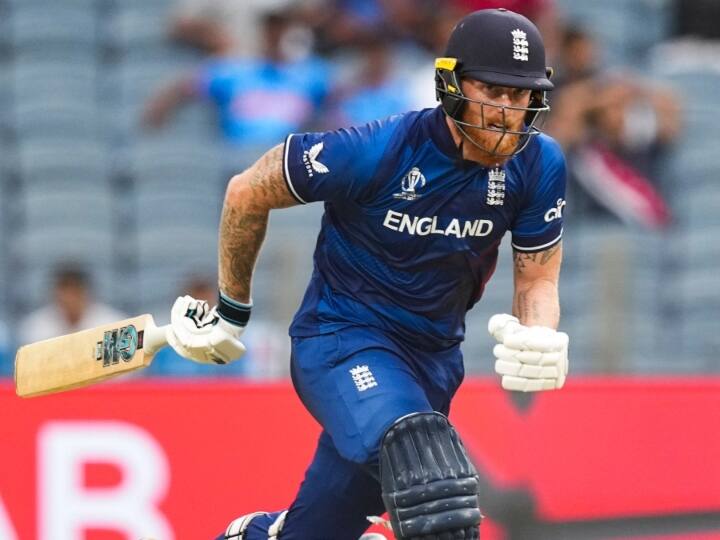 32 साल के बेन स्टोक्स ने इस वर्ल्ड कप से पहले ही वनडे क्रिकेट से संन्यास ले लिया था, लेकिन उन्हें खासतौर पर सिर्फ वर्ल्ड कप खेलने के लिए संन्यास से वापस बुलाया गया था. हालांकि, इंग्लैंड के लिए यह वर्ल्ड कप कुछ खास नहीं रहा है. ऐसे में इस बात की पूरी उम्मीद है कि बेन स्टोक्स वनडे क्रिकेट से संन्यास का ऐलान कर सकते हैं. हालांकि, इंग्लैंड की टीम में बेन स्टोक्स के अलावा भी कई अन्य खिलाड़ी संन्यास का ऐलान कर सकते हैं.