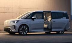 Volvo EM 90 ਛੇਤੀ ਹੀ ਭਾਰਤ 'ਚ ਹੋ ਸਕਦੀ ਹੈ ਲਾਂਚ, ਜਾਣੋ ਵਿਸ਼ੇਸ਼ਤਾਵਾਂ ਤੇ ਕਿਸ ਨੂੰ ਦੇਵੇਗੀ ਕੜੀ ਟੱਕਰ