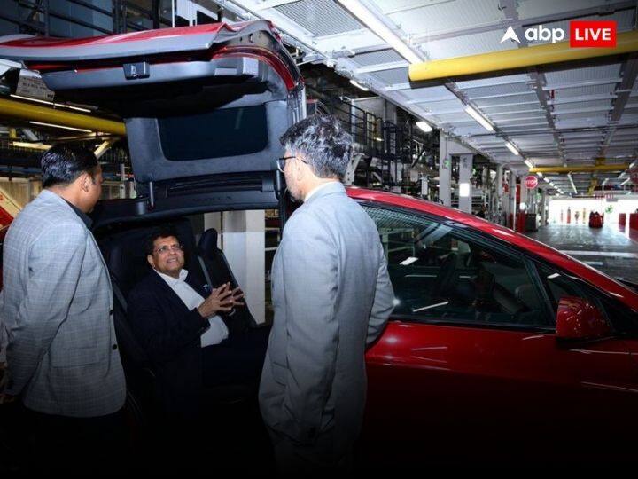 Tesla is planing to double its components importation from india says piyush goyal Tesla: भारत से दोगुना कंपोनेंट्स इंपोर्ट करेगी टेस्ला- पीयूष गोयल 