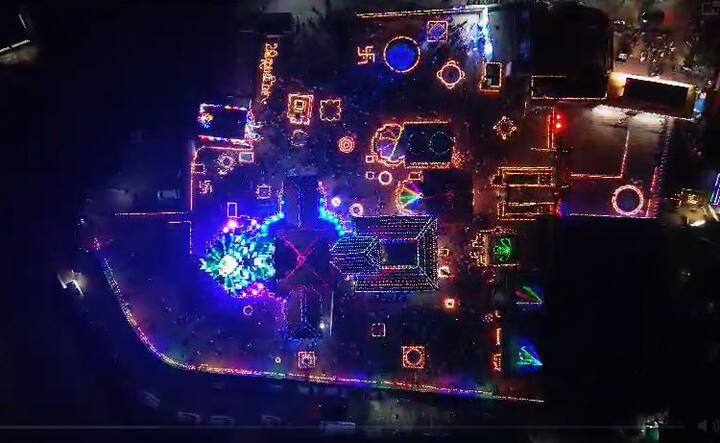 दीपावली पाडव्याच्या पार्श्वभूमीवर कुणकेश्वर मंदिरात दीपोत्सव साजरा करण्यात आला.