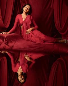 Shivani Rajashekar Photos : బోల్డ్ అండ్ బ్యూటీఫుల్ ఔట్​ఫిట్​లో శివానీ రాజశేఖర్