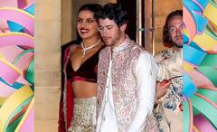 Hollywood Diwali Celebrations: আলোর উৎসবে শামিল হলিউড, দীপাবলি পার্টিতে ভারতীয় সাজে প্রিয়ঙ্কা-নিক, ভাসুরের পরনেও কুর্তা-পাজামা